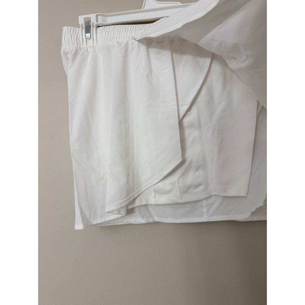 All in Motion Woven Flutter Short Women Size M White High‎ Rise NWT - Picture 4 of 4
